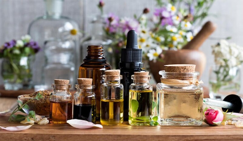 Cách diệt ruồi giấm đơn giản tại nhà - Ai cũng làm được! 3 Tinh dầu tự nhiên có khả năng đuổi ruồi giấm hiệu quả