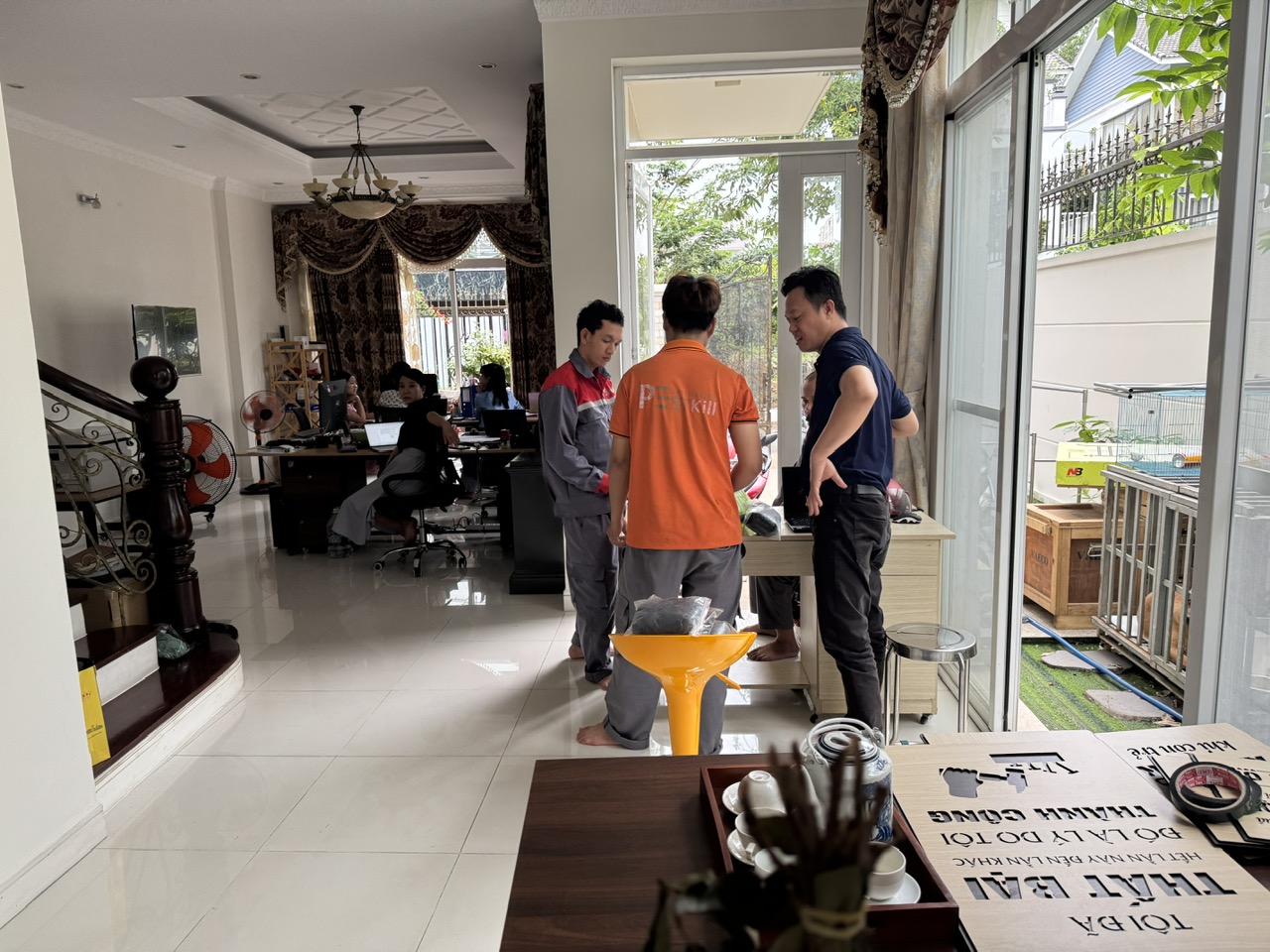Đội ngũ kỹ thuật viên Pest Kill 247 cứu hộ động vật chuyên nghiệp