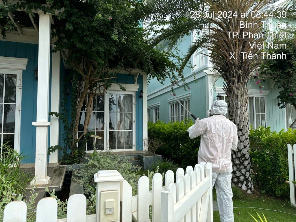 phun thuoc diet muoi biet thu resort phan thiet
